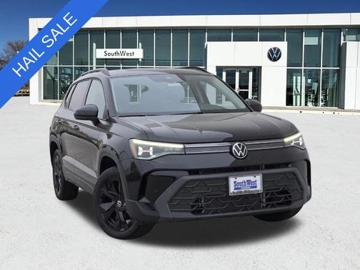 2025 Volkswagen Taos 1.5T SE Black