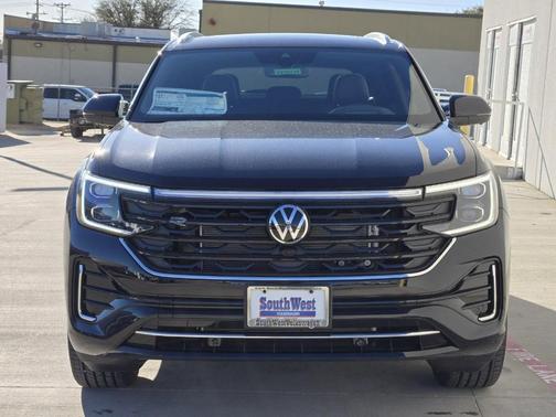 2025 Volkswagen Atlas Cross Sport 2.0T SEL Premium R-Line