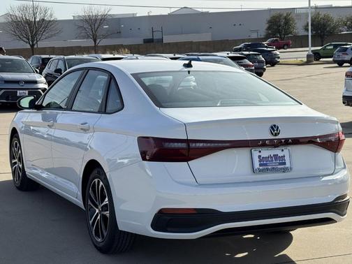 Pure White 2026 Volkswagen Jetta 1.5T Sport