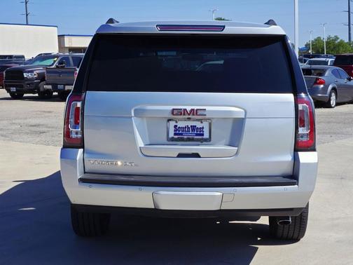 2015 GMC Yukon XL 1500 SLE
