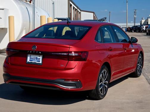 2025 Volkswagen Jetta 1.5T SE