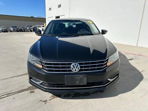2016 Volkswagen Passat 1.8T S