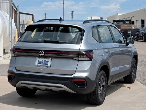 2025 Volkswagen Taos 1.5T S