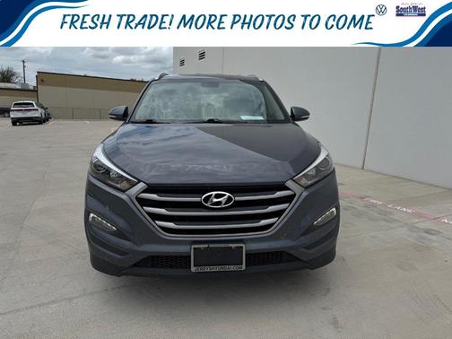 2017 Hyundai TUCSON SE Plus