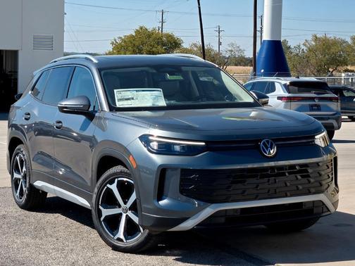 2025 Volkswagen Tiguan 2.0T SE