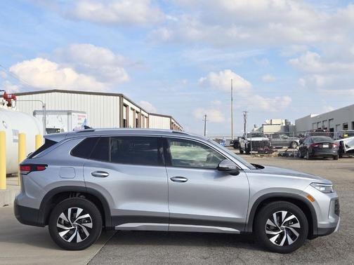 2025 Volkswagen Tiguan 2.0T S