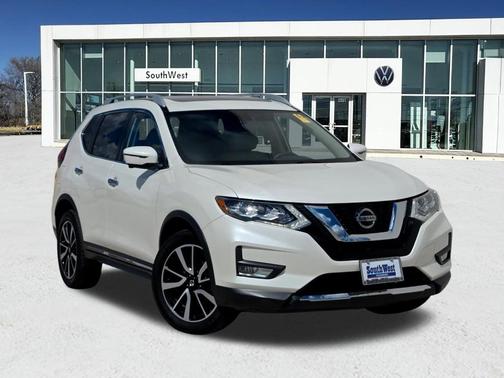 2020 Nissan Rogue SL