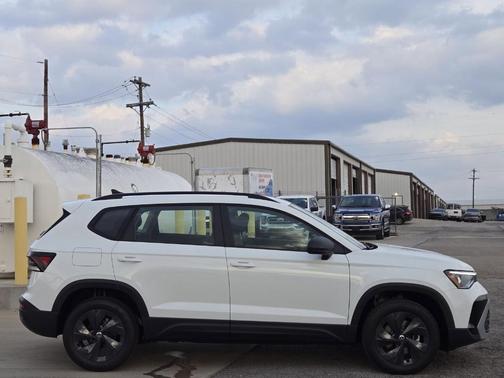 2026 Volkswagen Taos 1.5T S