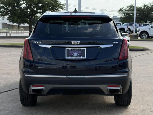 Dark Moon Blue Metallic 2021 Cadillac XT5 Premium Luxury