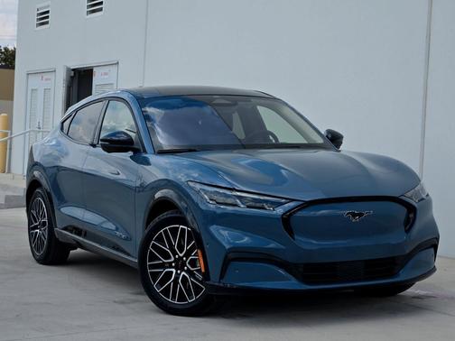 2024 Ford Mustang Mach-E Premium