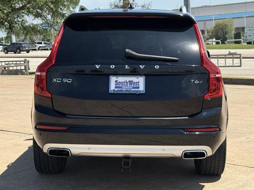 Onyx Black Metallic 2019 Volvo XC90 T6 Momentum