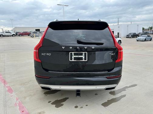 Onyx Black Metallic 2019 Volvo XC90 T6 Momentum