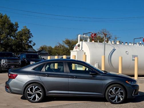 2026 Volkswagen Jetta 1.5T SEL
