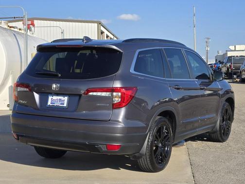 2021 Honda Pilot Special Edition