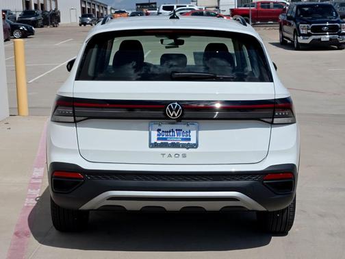 2025 Volkswagen Taos 1.5T S