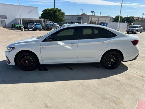 Pure White W/Black Roof 2025 Volkswagen Jetta GLI 2.0T Autobahn