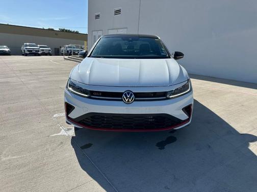 Pure White W/Black Roof 2025 Volkswagen Jetta GLI 2.0T Autobahn