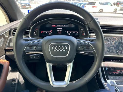 Carrara White 2023 Audi Q7 45 Premium
