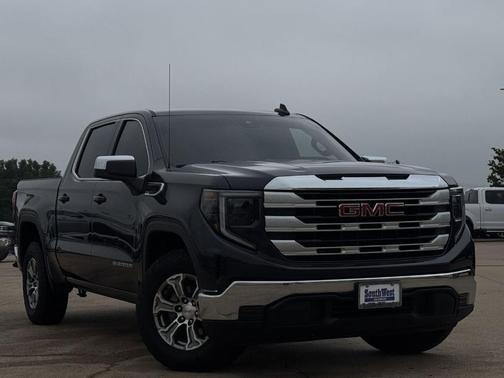 Titanium Rush Metallic 2022 GMC Sierra 1500 SLE