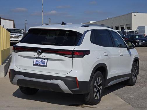 2025 Volkswagen Tiguan 2.0T S