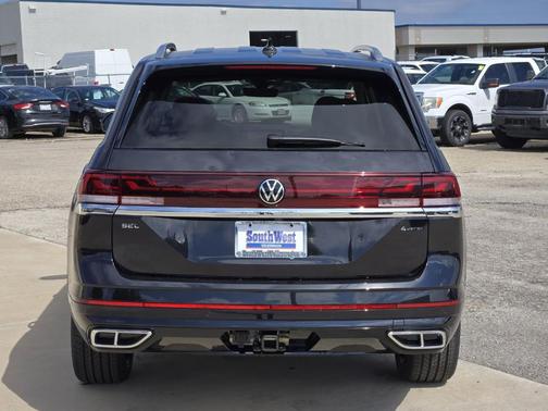 2025 Volkswagen Atlas 2.0T SEL Premium R-Line