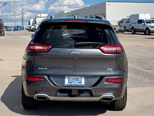 2018 Jeep Cherokee Overland