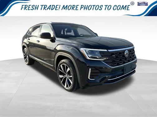 Deep Black Pearl Effect 2024 Volkswagen Atlas Cross Sport 2.0T SEL Premium R-Line
