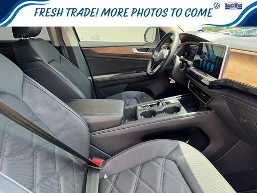 2024 Volkswagen Atlas 2.0T SE