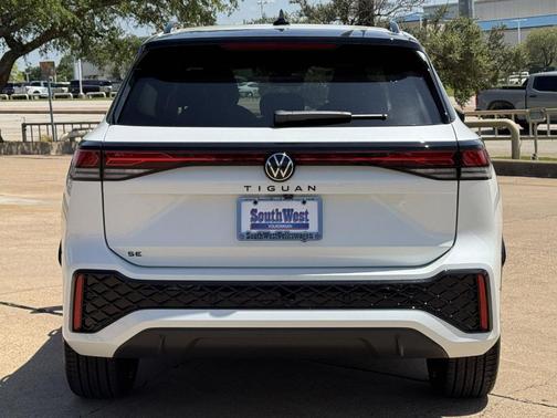 Opal White Pearl 2026 Volkswagen Tiguan 2.0T SE R-Line Black