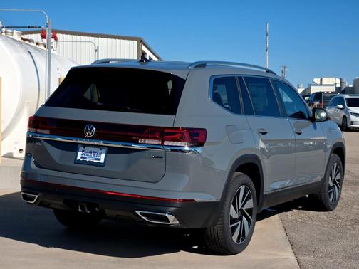 2025 Volkswagen Atlas 2.0T SEL