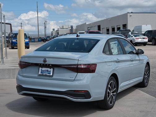 2025 Volkswagen Jetta 1.5T SE
