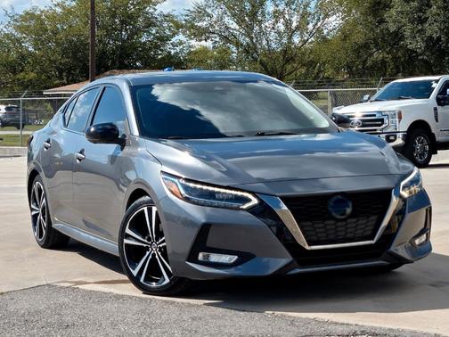 2022 Nissan Sentra SR