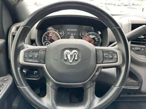 Bright White Clearcoat 2024 RAM 3500 Tradesman