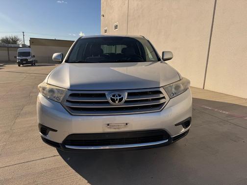 2013 Toyota Highlander Base