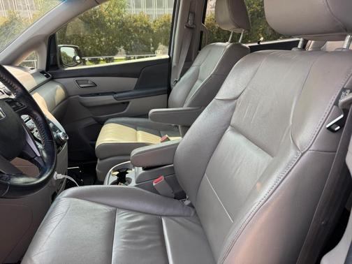 2012 Honda Odyssey Touring Elite