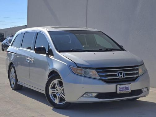 2012 Honda Odyssey Touring Elite