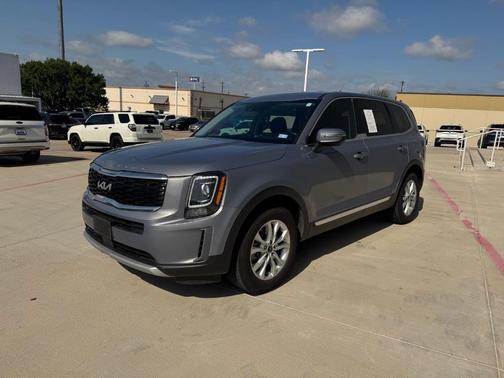 2022 Kia Telluride LX