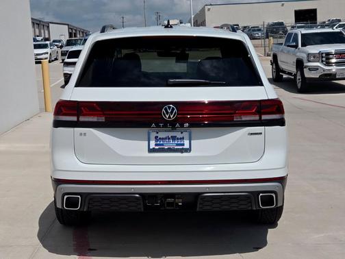 2025 Volkswagen Atlas 2.0T Peak Edition