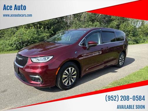 2023 Chrysler Pacifica Hybrid Touring L