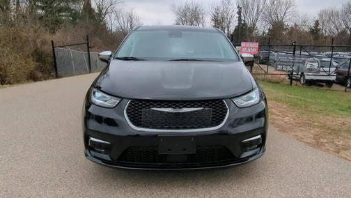 2023 Chrysler Pacifica Hybrid Limited