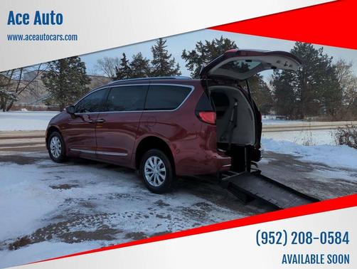 2018 Chrysler Pacifica Touring-L