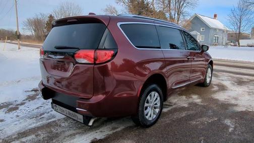 2018 Chrysler Pacifica Touring-L