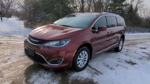 2018 Chrysler Pacifica Touring-L