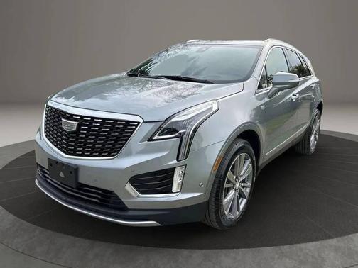 Argent Silver Metallic 2024 Cadillac XT5 Premium Luxury