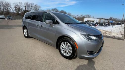 2019 Chrysler Pacifica Touring Plus