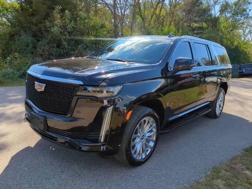 2024 Cadillac Escalade ESV Premium Luxury