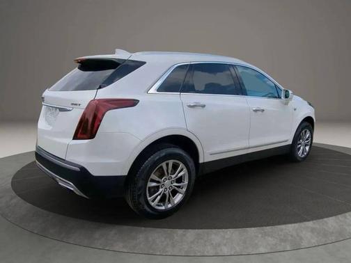 Crystal White Tricoat 2020 Cadillac XT5 Premium Luxury