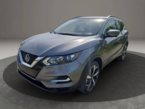 Gun Metallic 2022 Nissan Rogue Sport SL