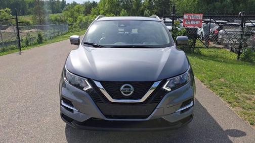 Gun Metallic 2022 Nissan Rogue Sport SL