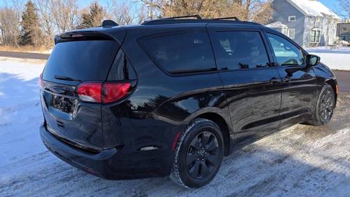 2020 Chrysler Pacifica Hybrid Red S Edition